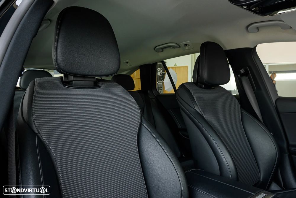 Mercedes-Benz C 300 e T 9G-TRONIC Avantgarde - 30