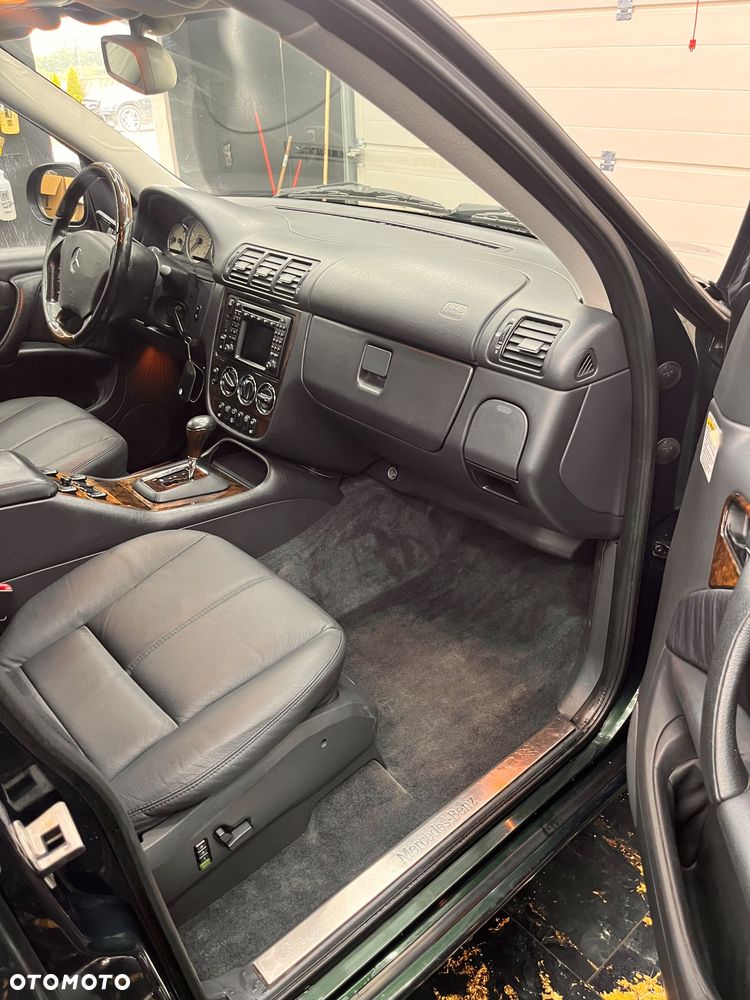 Mercedes-Benz ML - 24