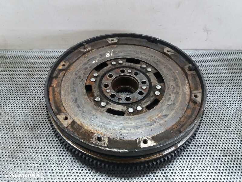 VOLANTE MOTOR MERCEDES-BENZ VITO KOMBI 638 - 1