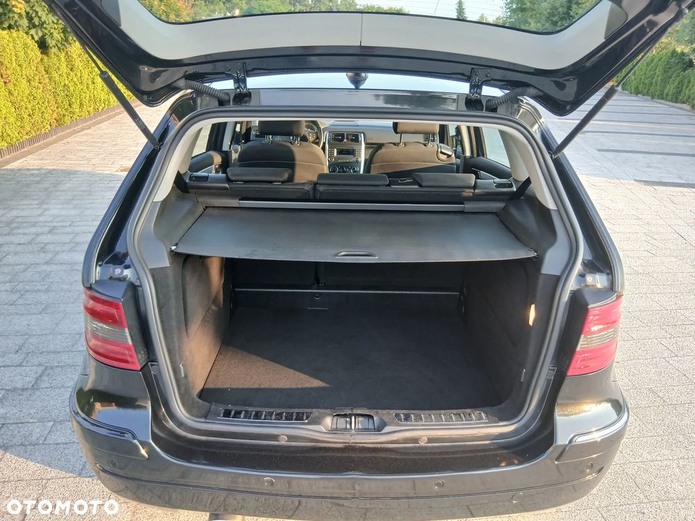 Mercedes-Benz Klasa B 200 Autotronic Special Edition - 15