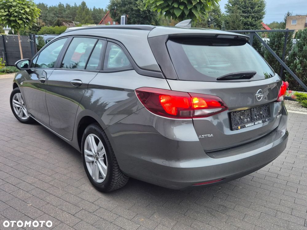 Opel Astra 1.6 CDTI Enjoy - 3
