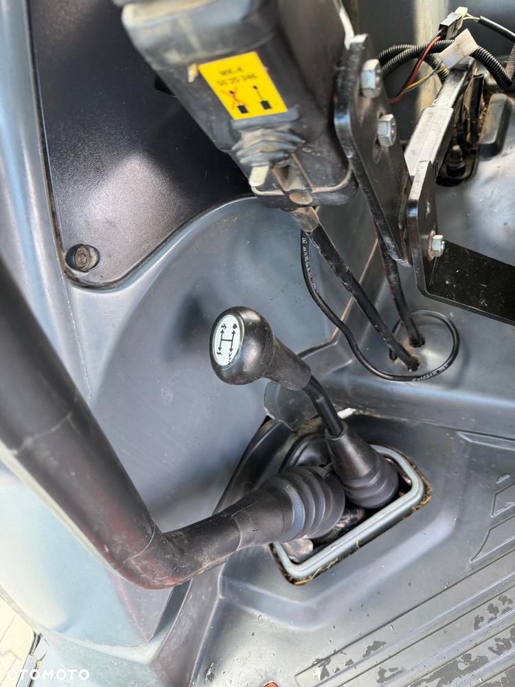 Landini VISION 100 Power Shuttle - 12