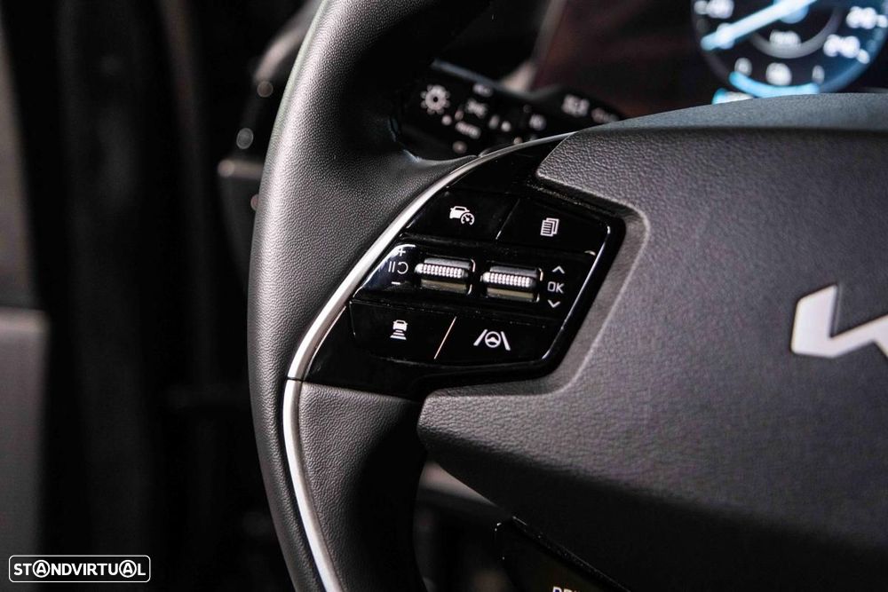 Kia Niro EV 64kWh Tech X - 24