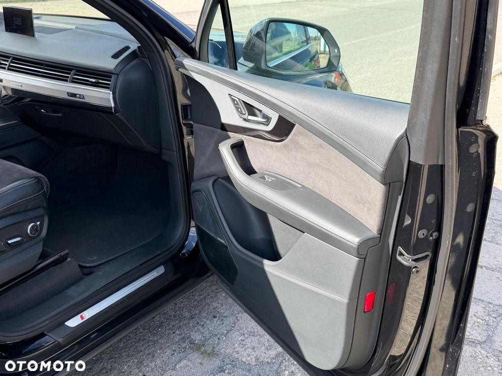 Audi Q7 3.0 TDI Quattro Tiptronic - 22