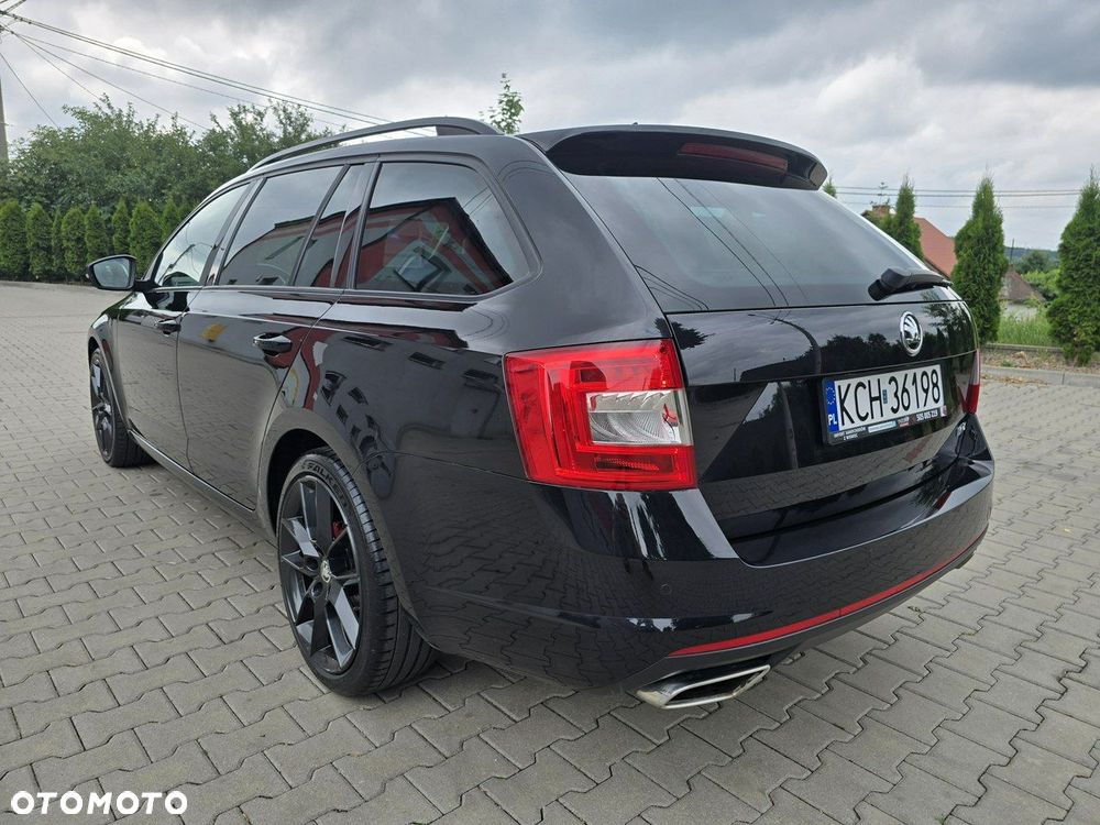 Skoda Octavia 2.0 TDI RS Challenge DSG - 4