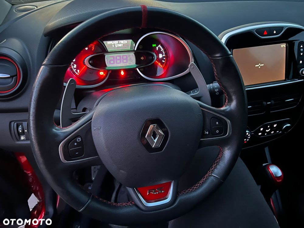 Renault Clio - 18