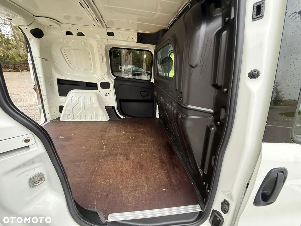 Fiat DOBLO - 16