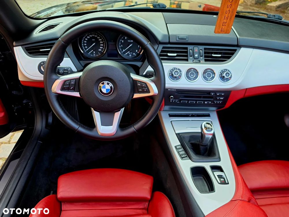 BMW Z4 23i sDrive - 10