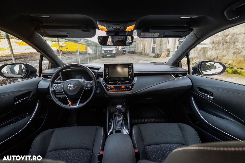 Toyota Corolla 1.8 HSD Exclusive - 9