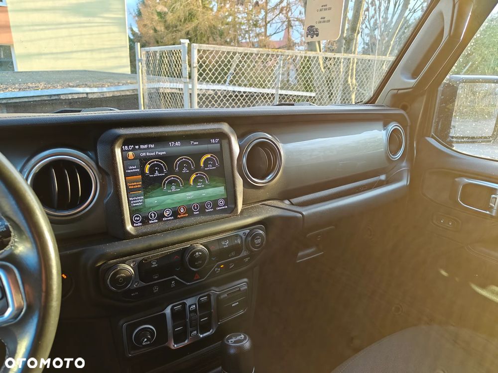 Jeep Wrangler Unlimited GME 2.0 Turbo Sahara - 6