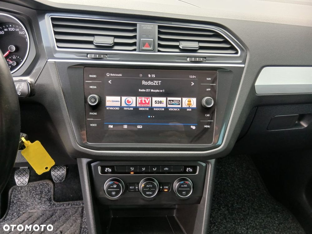 Volkswagen Tiguan - 23