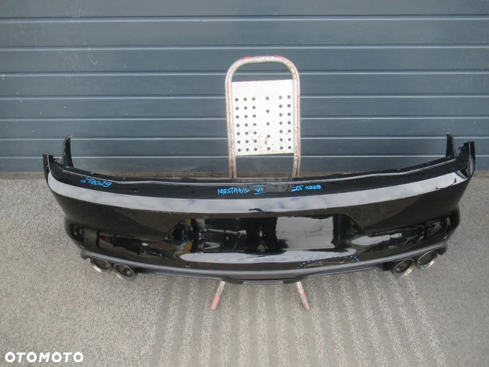 ZDERZAK TYLNY TYŁ FORD MUSTANG VI 6 GT350 2015- - 2
