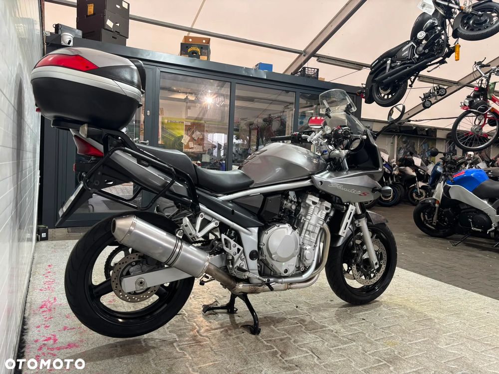 Suzuki Bandit - 18