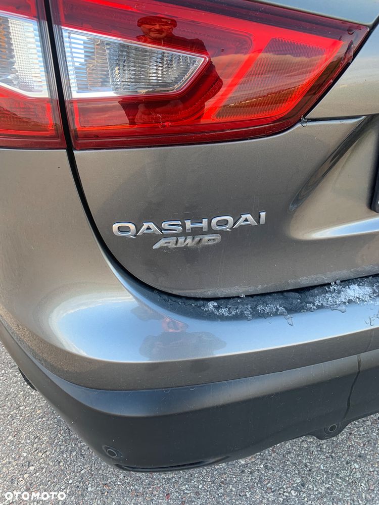 Nissan Qashqai 1.6 DCi ALL-MODE 4x4i N-Connecta - 17