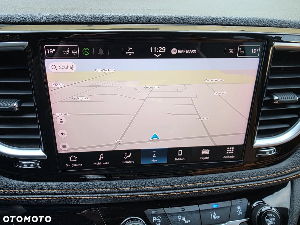 Chrysler Pacifica - 31