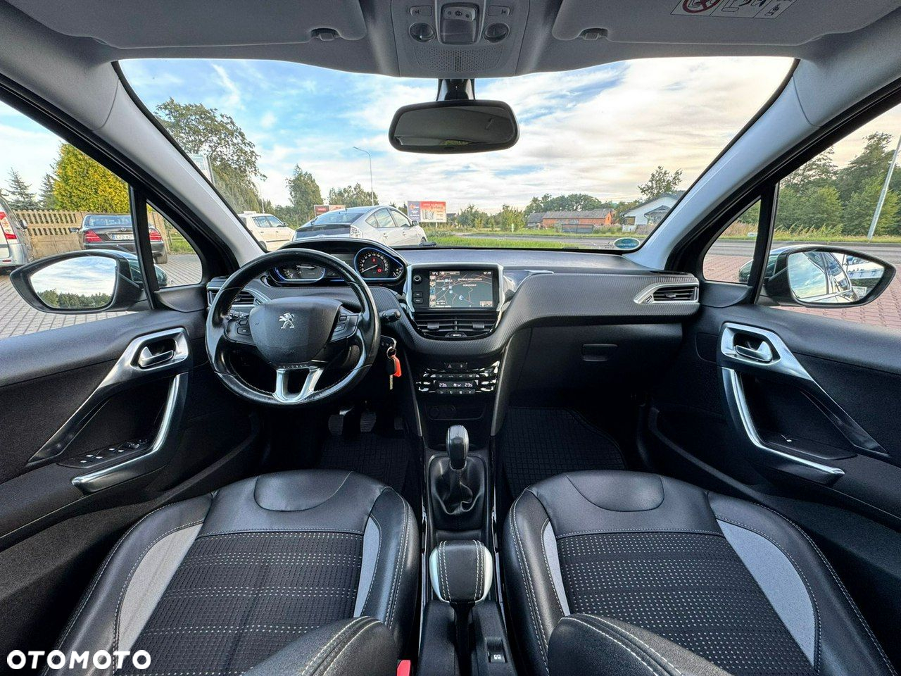 Peugeot 2008 120 VTI Allure - 18