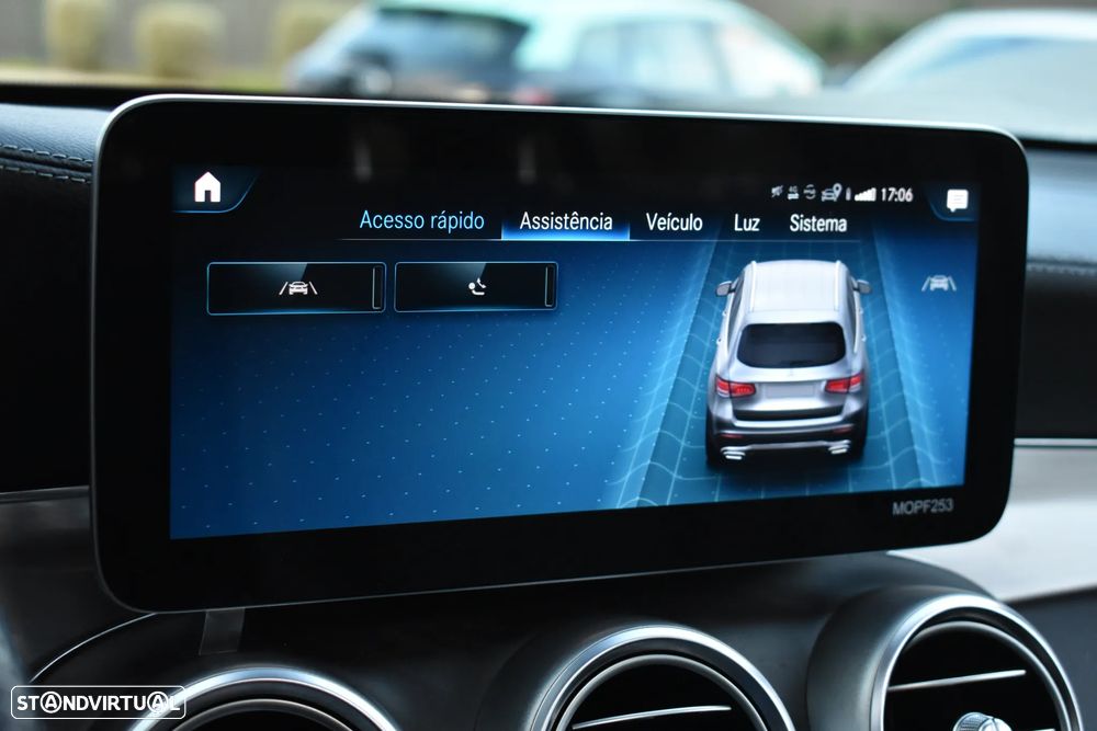 Mercedes-Benz GLC 300 de 4Matic 9G-TRONIC AMG Line - 43