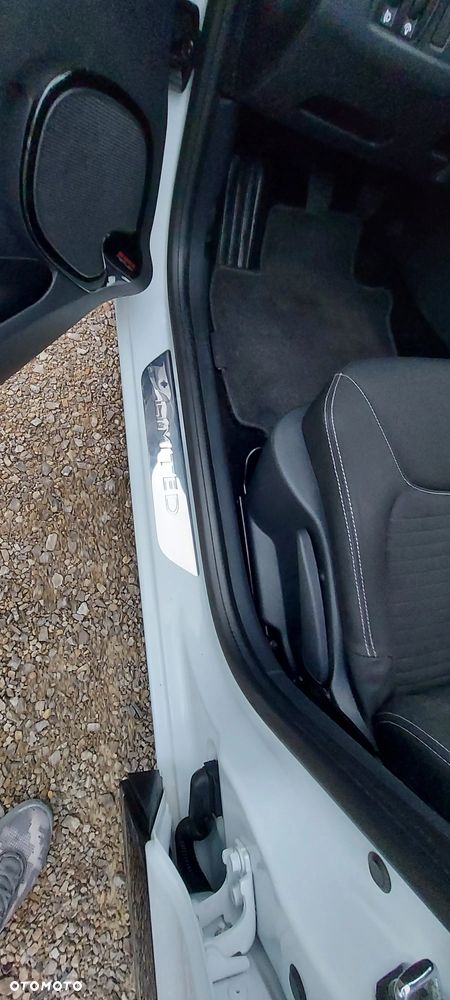Renault Clio 1.2 16V Limited - 5