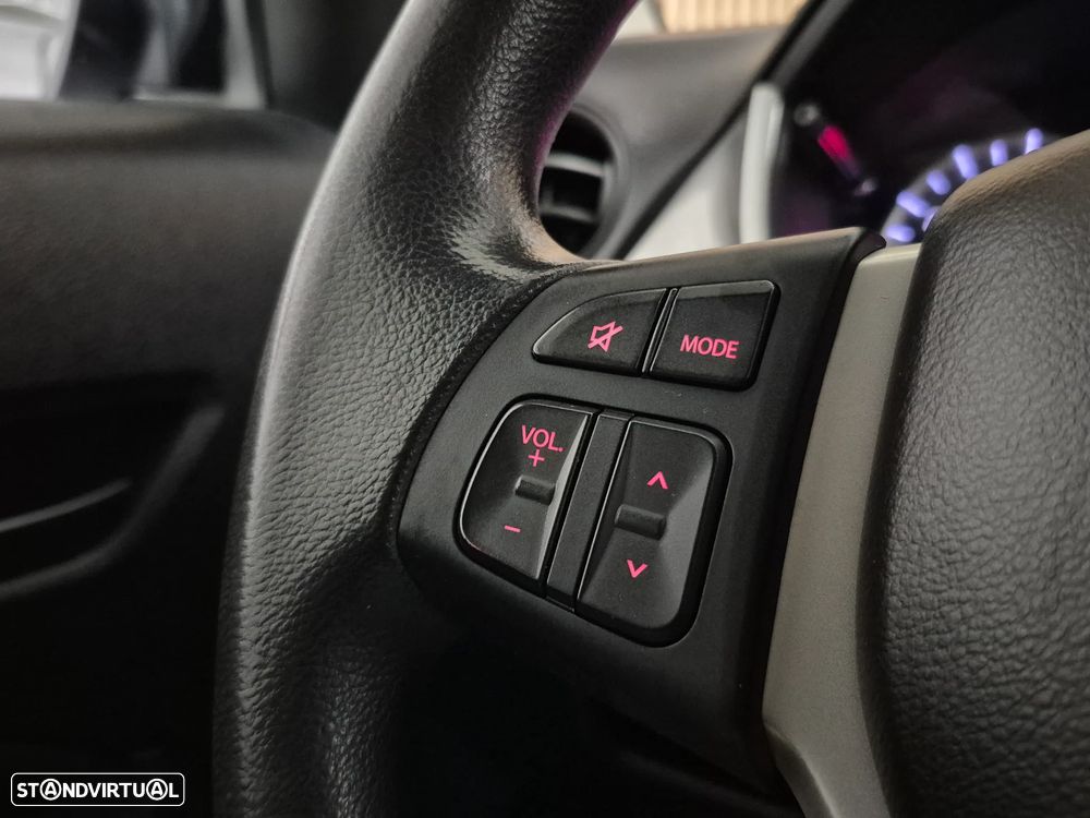 Suzuki Vitara 1.6 VVT GLX - 22