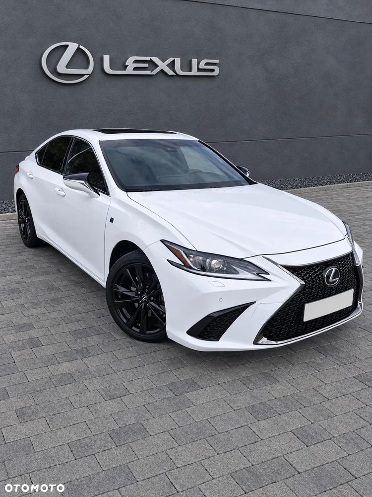 Lexus ES - 3