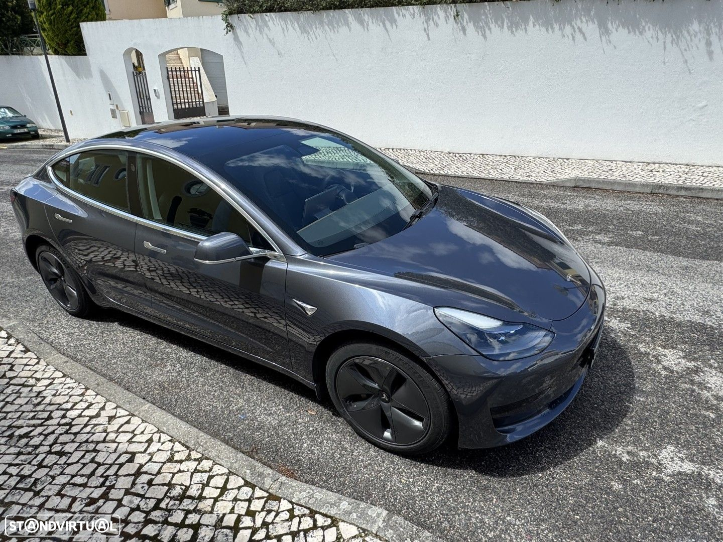 Tesla Model 3 Standard Range Plus RWD - 4