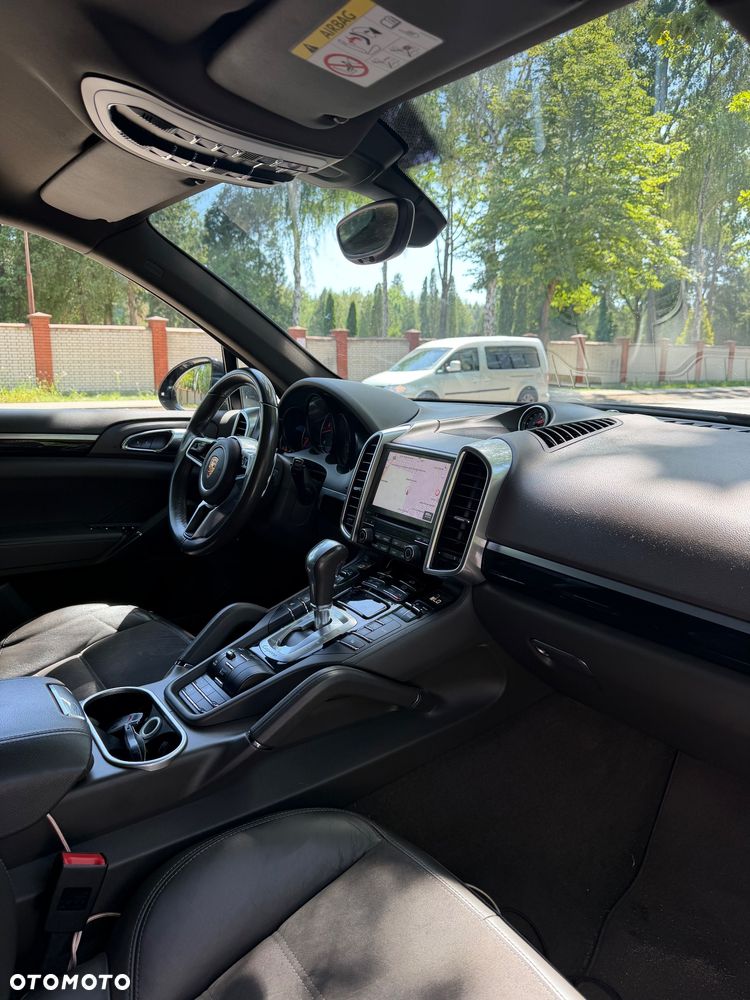 Porsche Cayenne Diesel Platinum Edition - 10