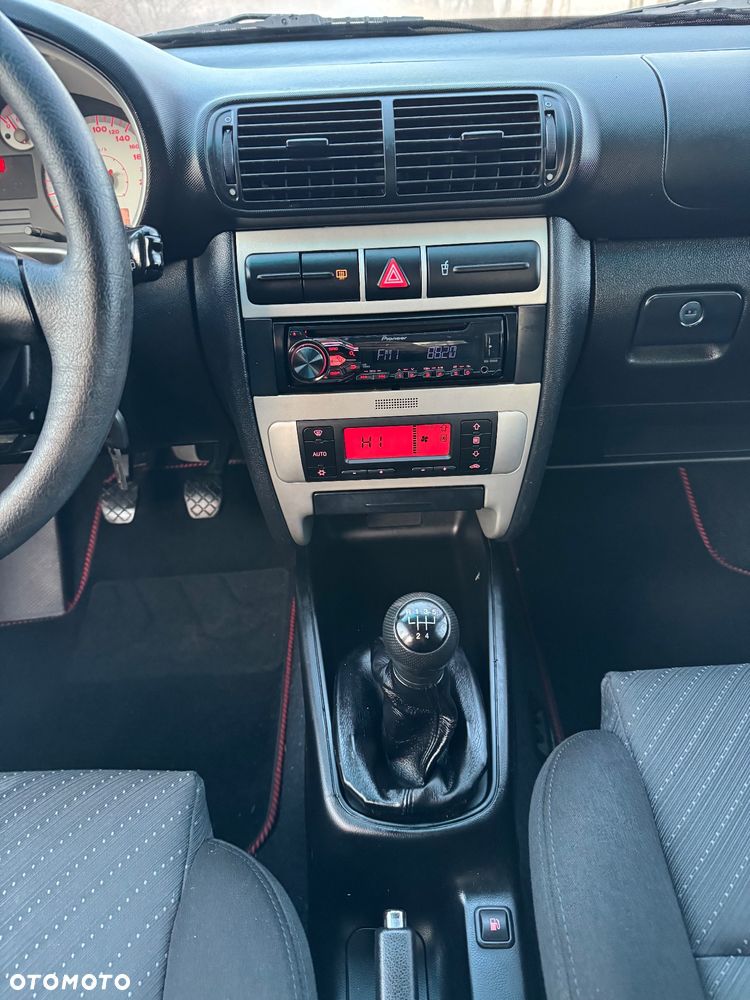 Seat Leon 1.6 Sport Limited - 17