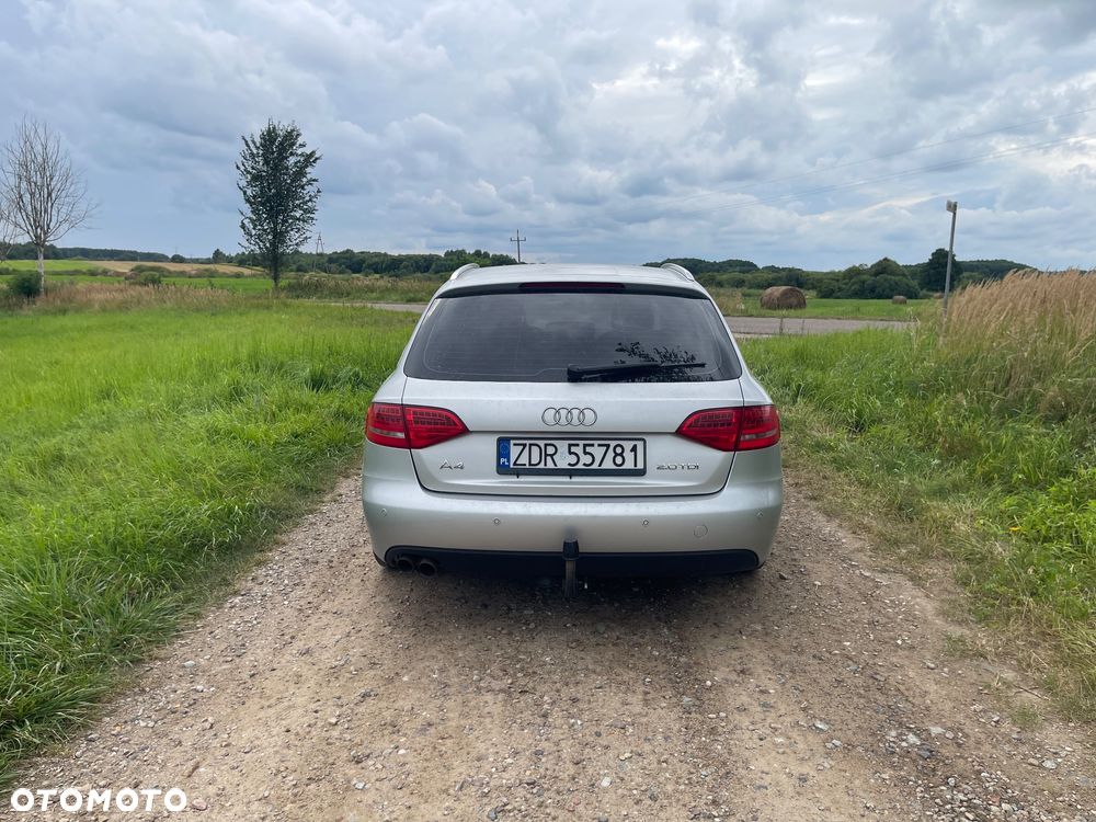 Audi A4 Avant 2.0 TDI - 7