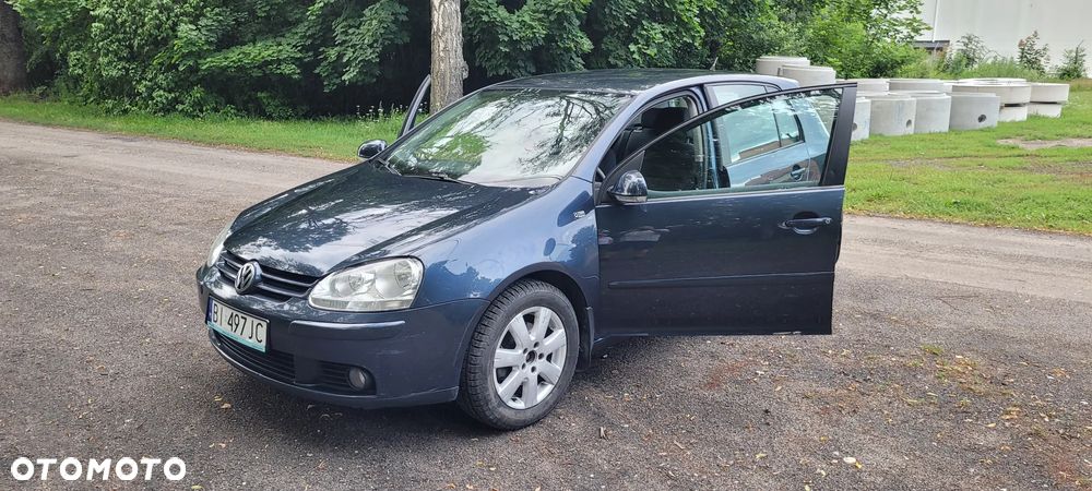 Volkswagen Golf 1.6 Comfortline - 11