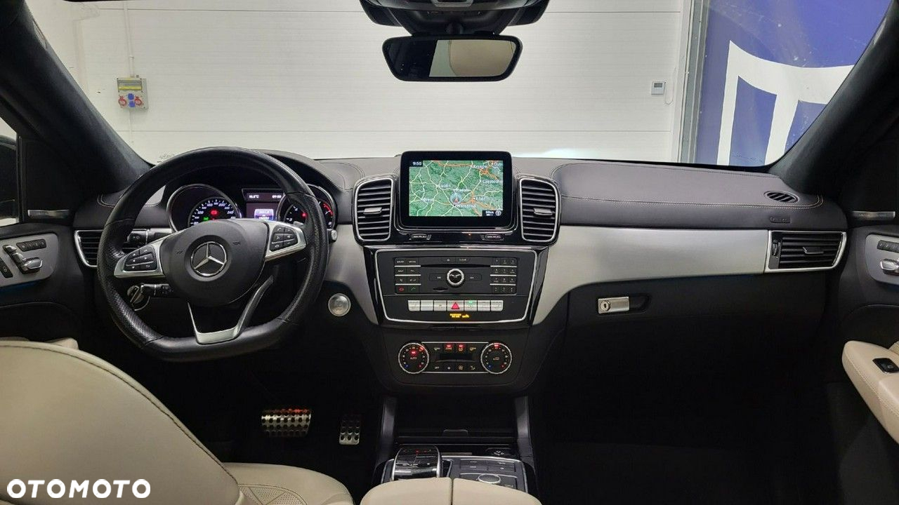 Mercedes-Benz GLE - 17