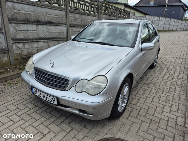 Mercedes-Benz Klasa C 180 Kompressor Classic