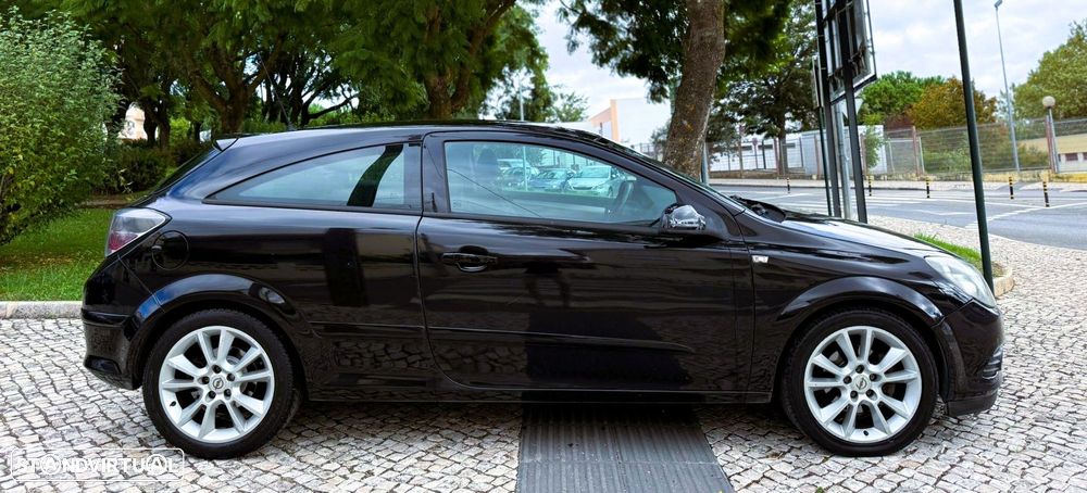 Opel Astra GTC 1.7 CDTi - 2