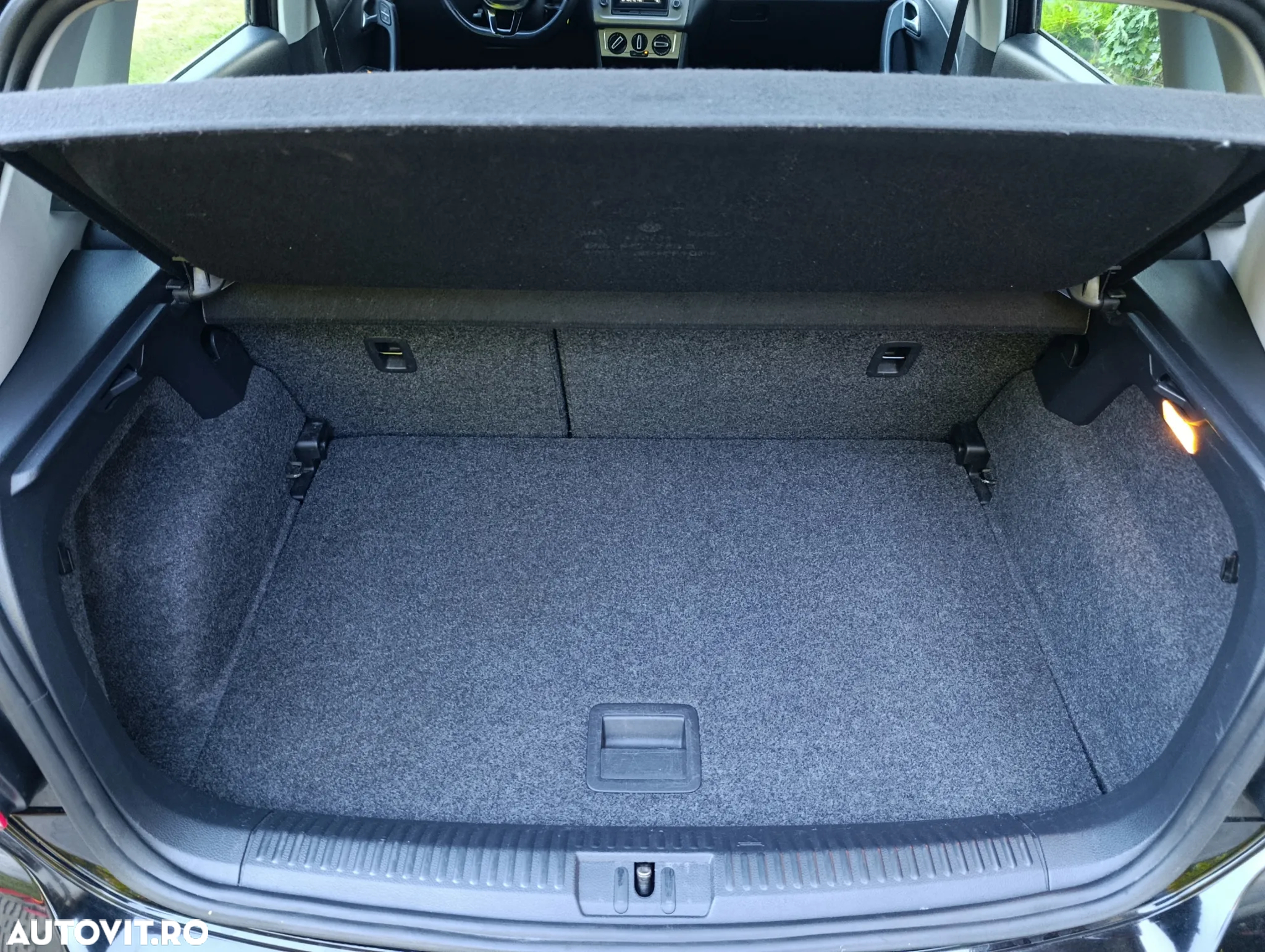 Volkswagen Polo 1.4 TDI Blue Motion - 17