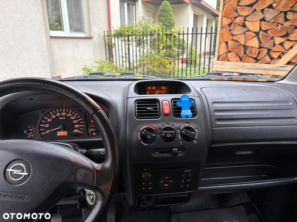 Opel Agila - 13