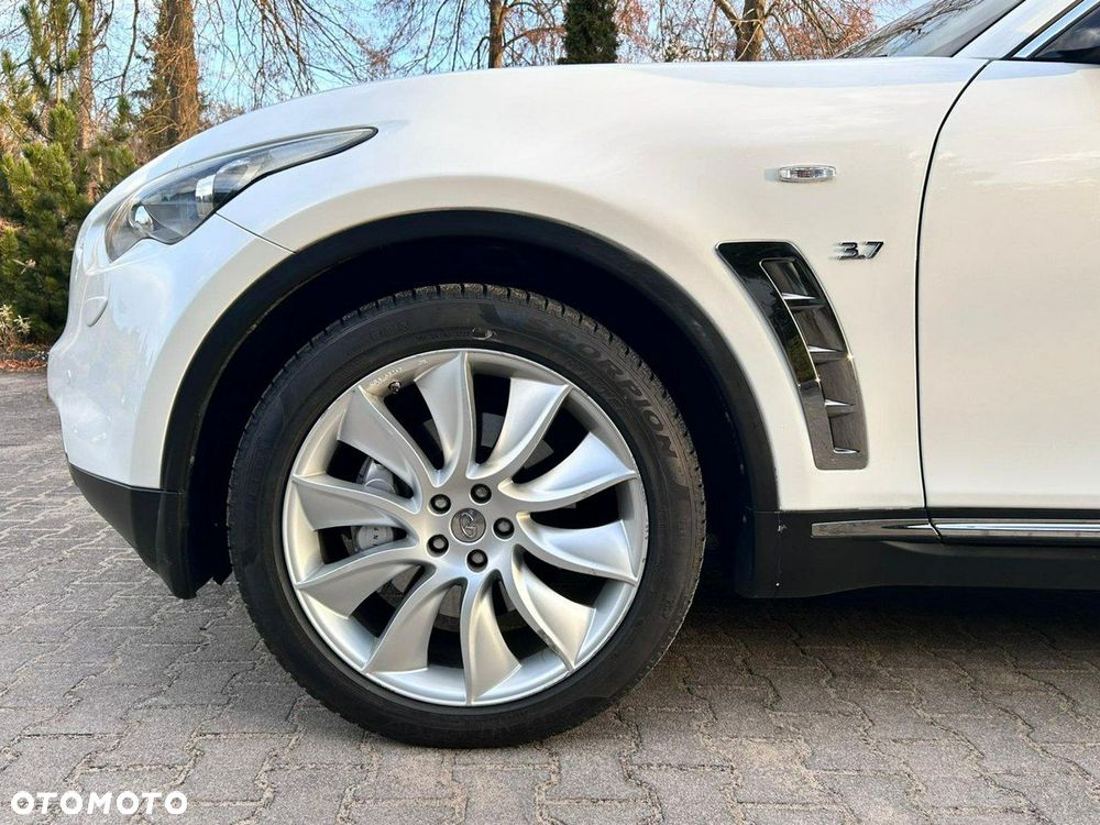 Infiniti QX70 3.7 AWD S Premium - 19