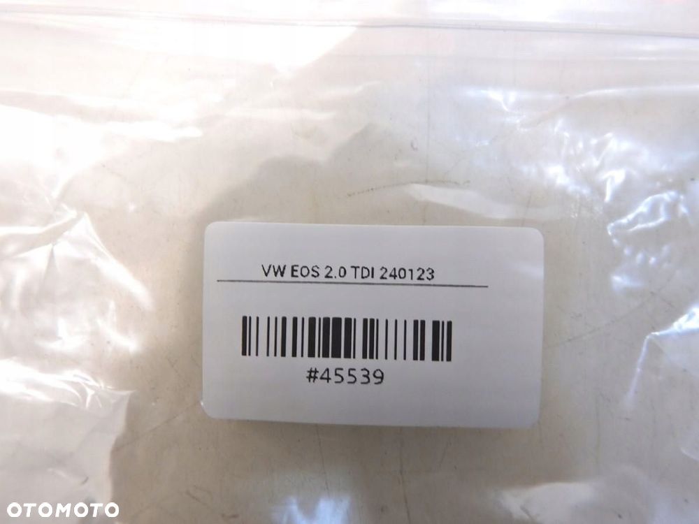 CZUJNIK POŁOŻENIA WAŁKA VW EOS 2.0 TDI - 4