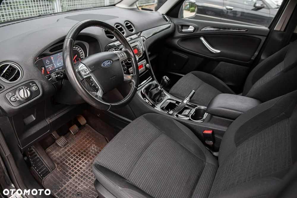 Ford Galaxy 2.0 TDCi Ghia - 6