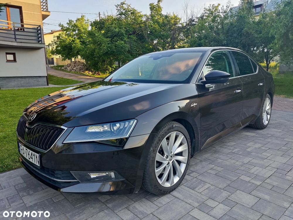 Skoda Superb 2.0 TDI L&K - 1