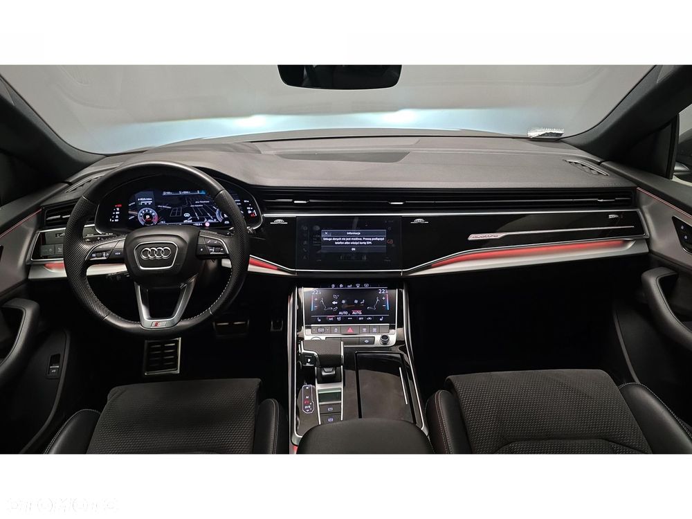 Audi Q8 - 20