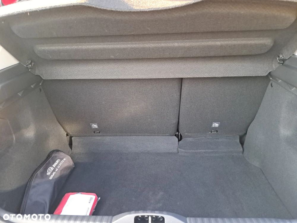 Citroën C3 1.2 PureTech Shine - 20