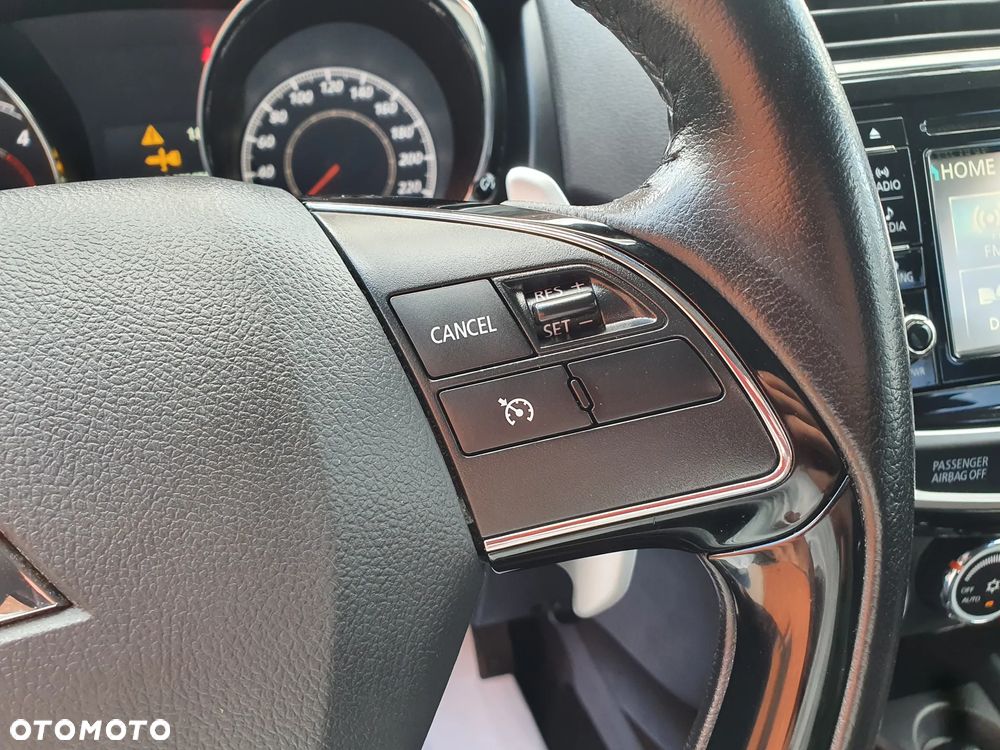 Mitsubishi ASX 2.2 DI-D 4WD Automatik Diamant Edition+ - 19