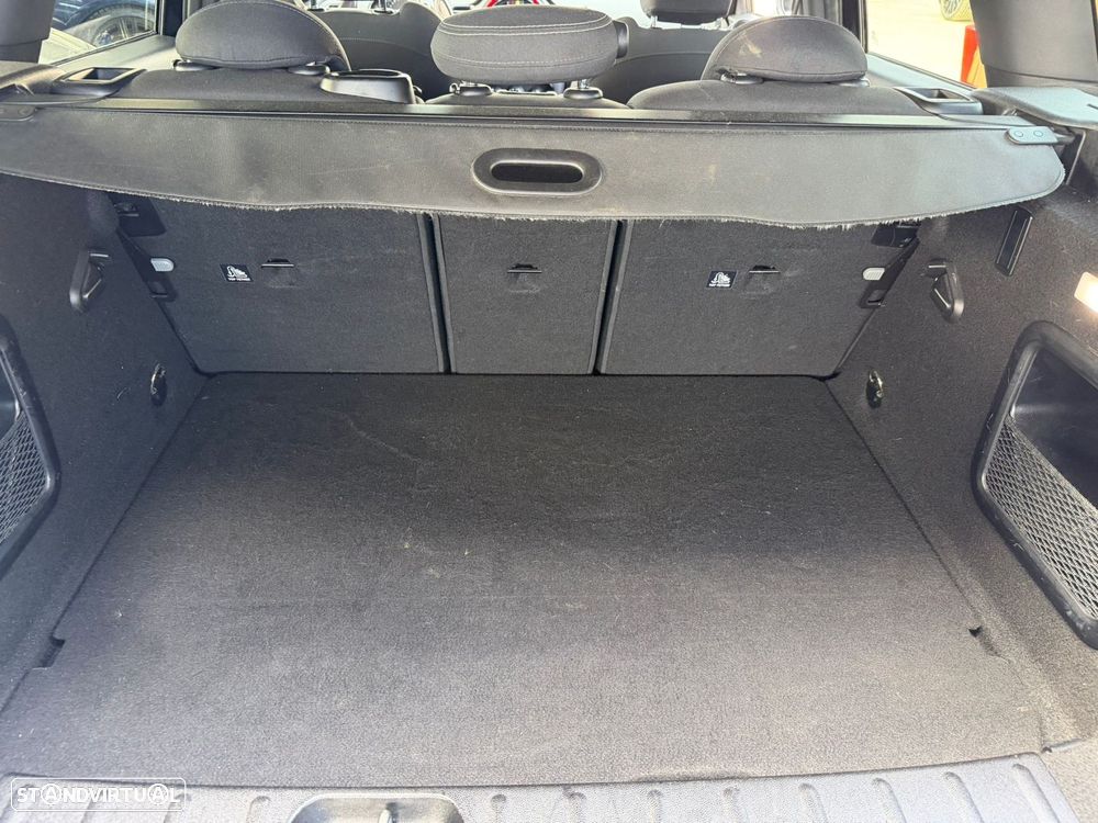 MINI Clubman One D - 23