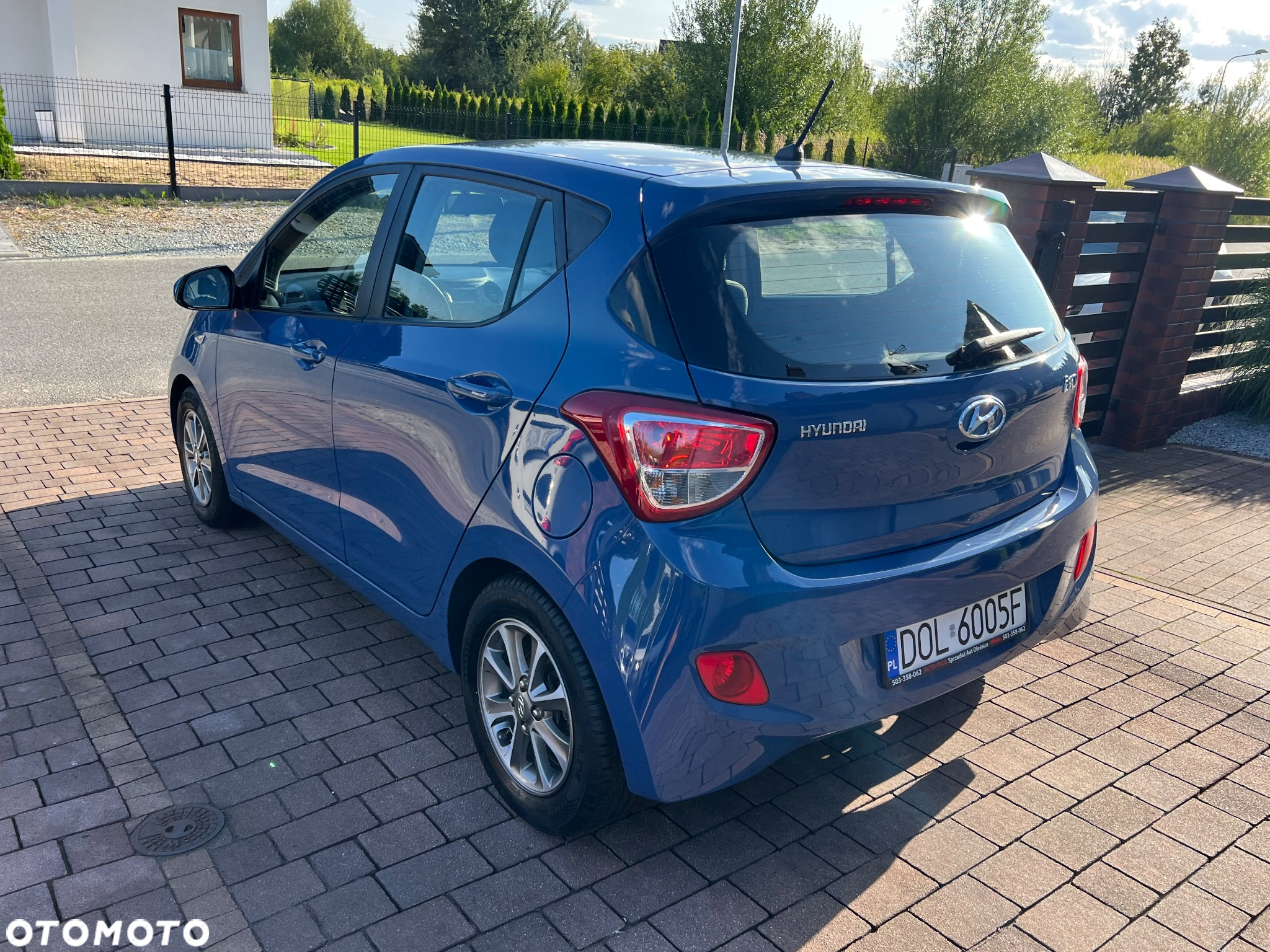 Hyundai i10 1.0 BlueDrive Premium - 10