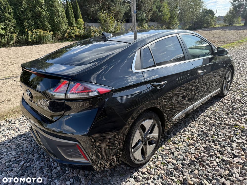 Hyundai IONIQ hybrid Premium - 8