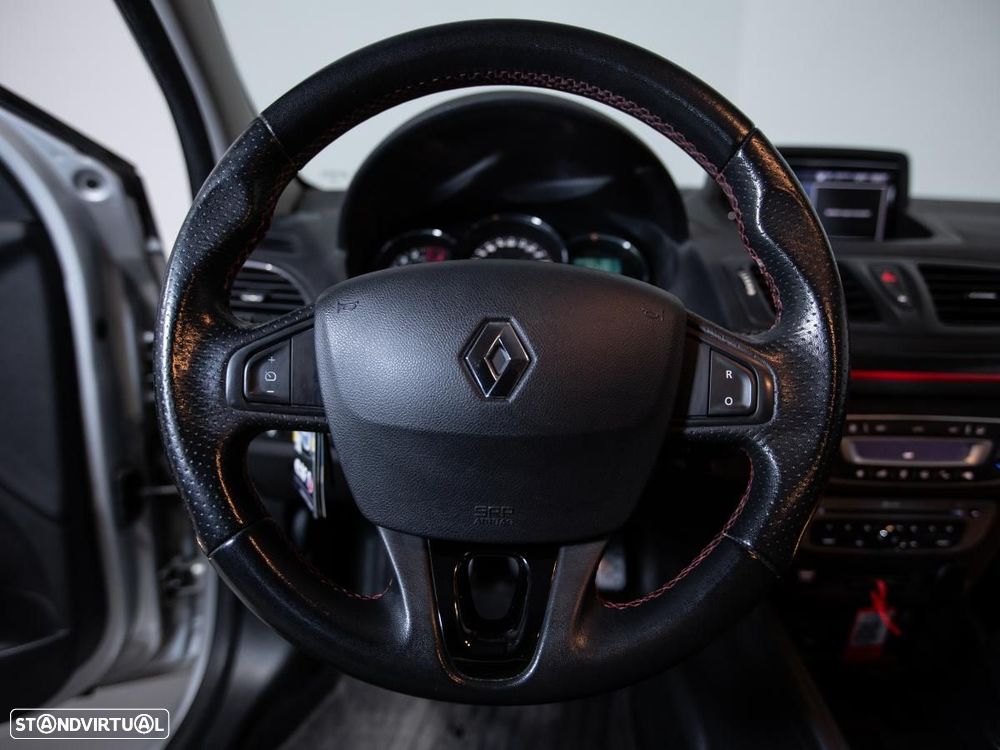 Renault Mégane Sport Tourer - 14