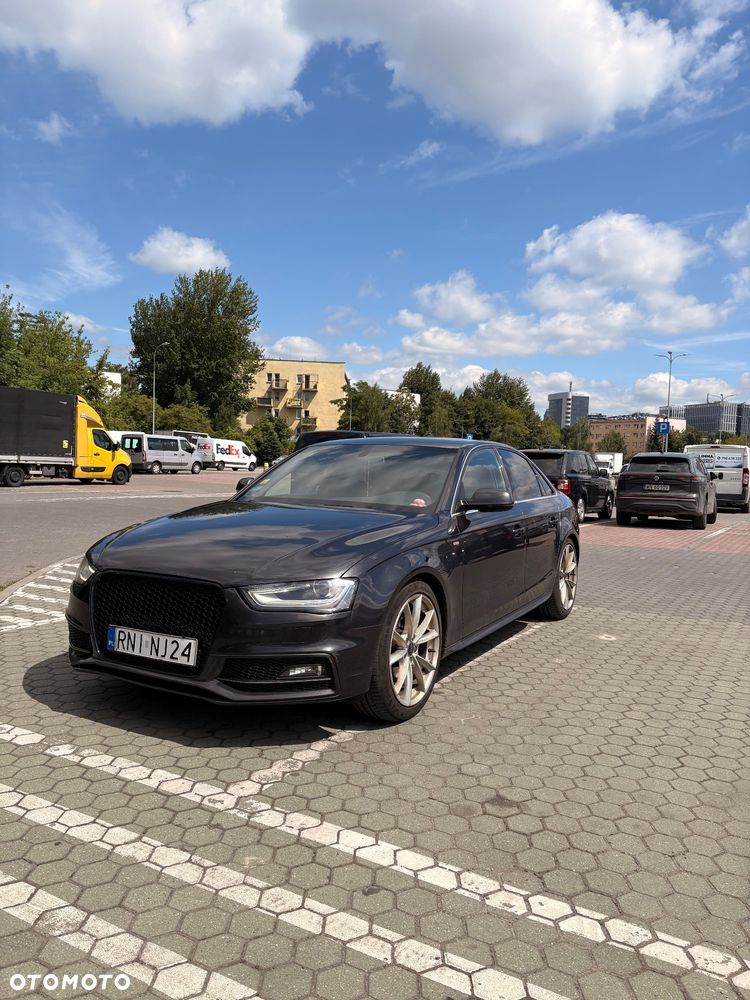 Audi A4 Limousine 2.0 TDI - 1