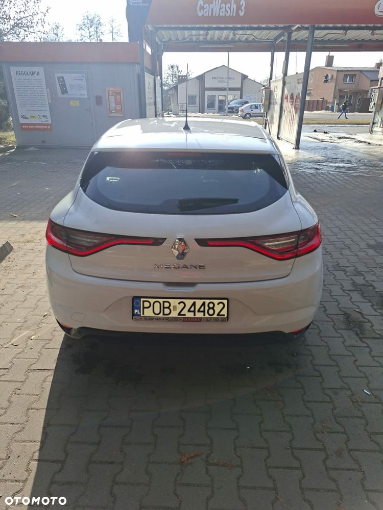 Renault Megane 1.5 Blue dCi Intens - 6