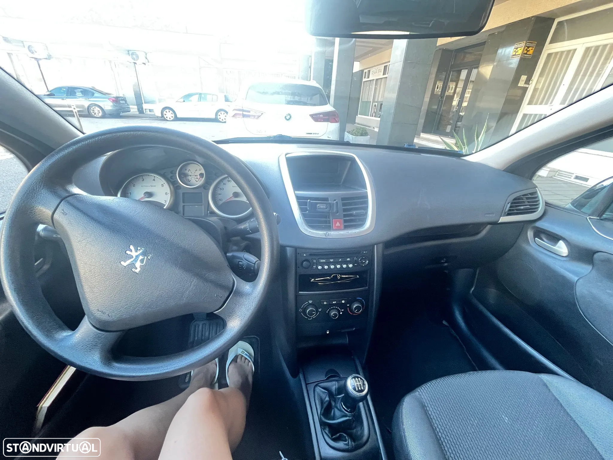 Peugeot 207 1.4 16V Active - 9