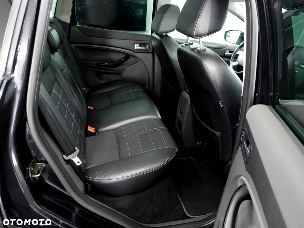 Ford Kuga 2.0 TDCi 4WD Titanium - 9