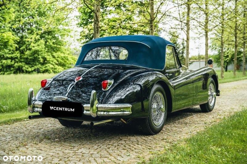 Jaguar XK - 15